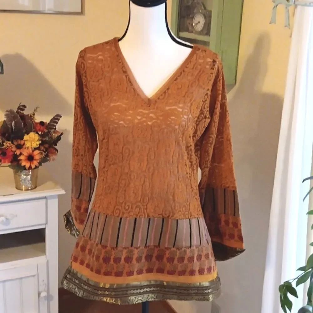 Serrahna Patchwork Top